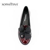 SOPHITINA Brand Genuine Leather Flower Decoration Round Toe