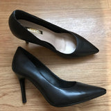 SOPHITINA Black Sheepskin Pointed Toe High Heels